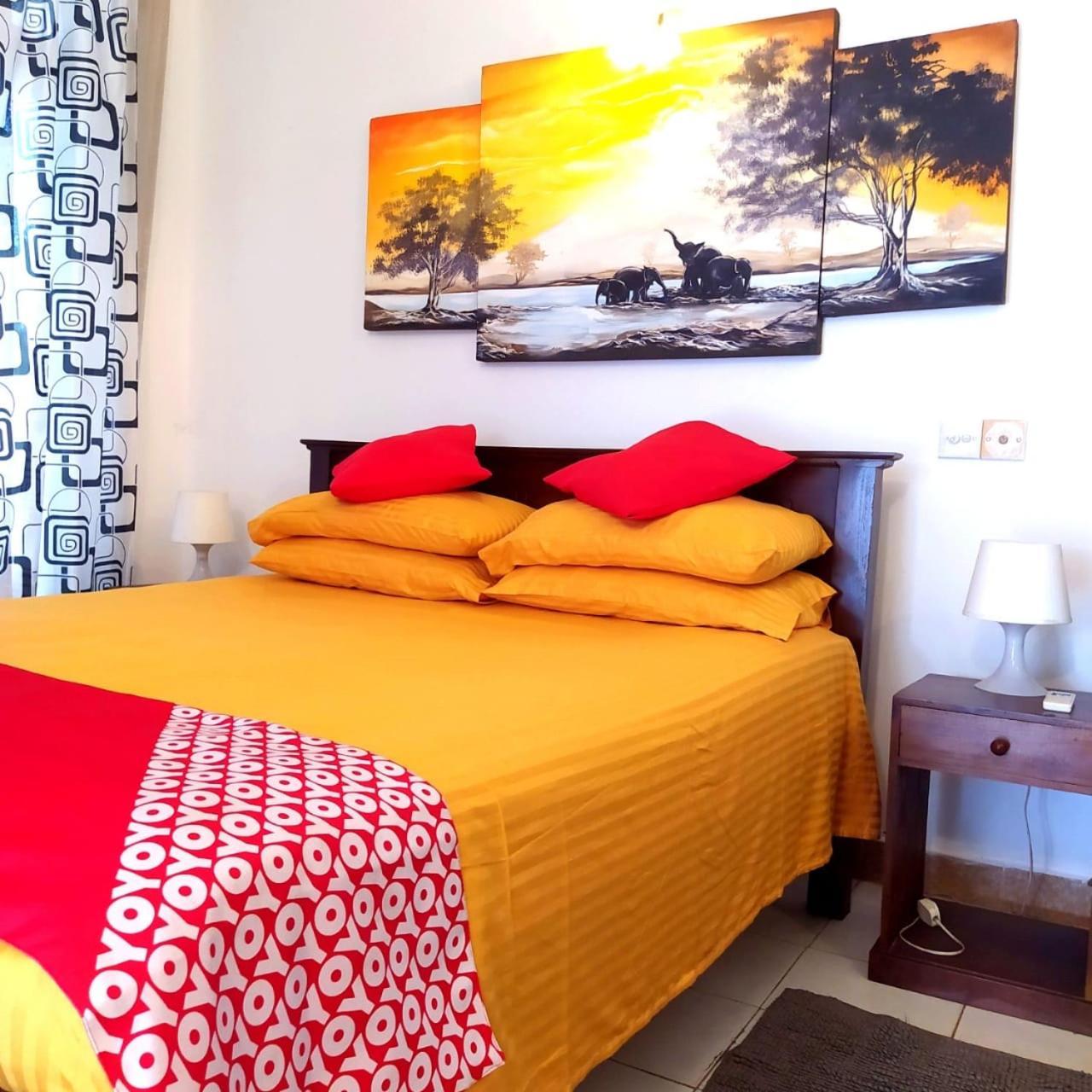 Oyo 459 Barasti Beach Resort 칼루타라 외부 사진